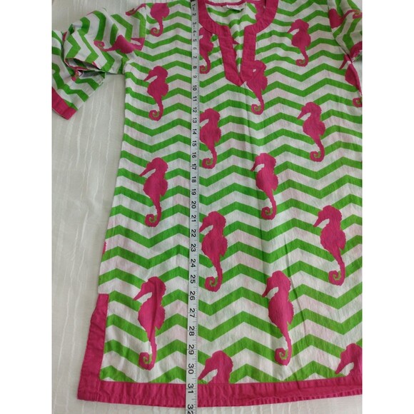 Womens Small Tunic Top Coverup Green Pink Seahorse Coastal Beach Resort Cruise - Picture 5 of 8